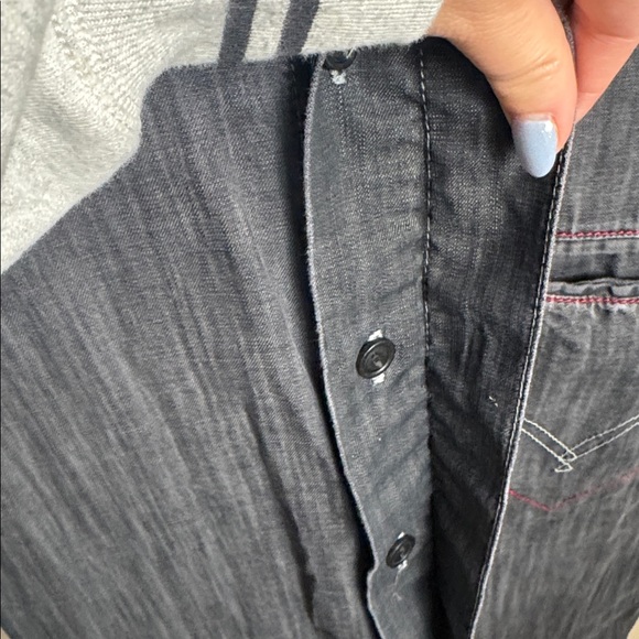 Levi's Men's Charcoal Button Western Shirt with Red Stitching size Medium - Picture 4 of 8